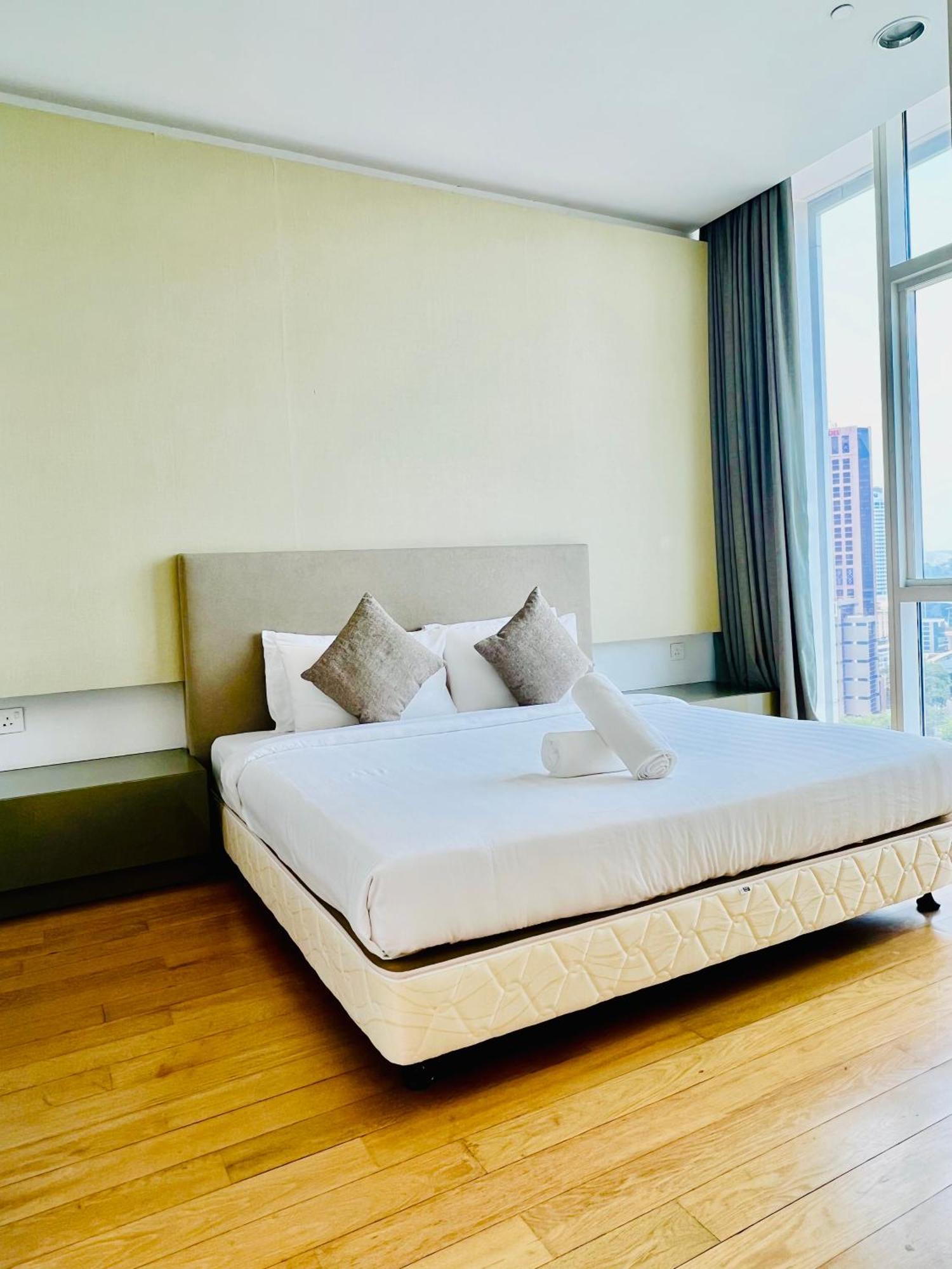 Pangsapuri De Sky Platinum Klcc Kuala Lumpur
